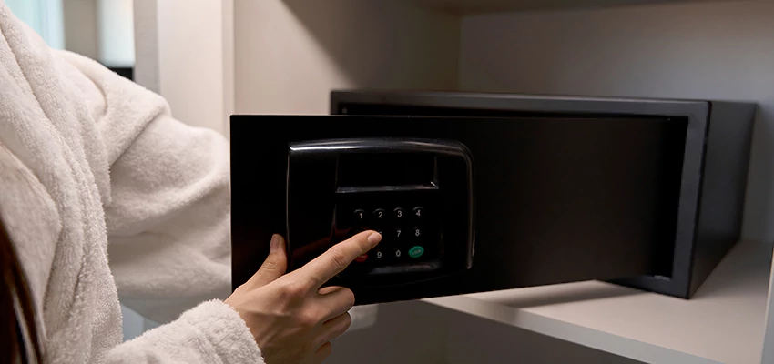 Safe Unlocking Service Company in Bret Harte, California