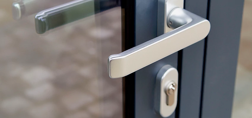 Broken Door Lock Cylinder Repair in Bret Harte, California